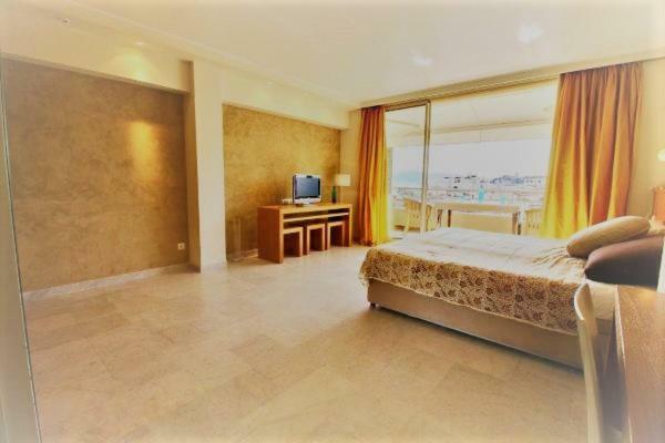 Le Grand Hotel Cannes Ngoại thất bức ảnh